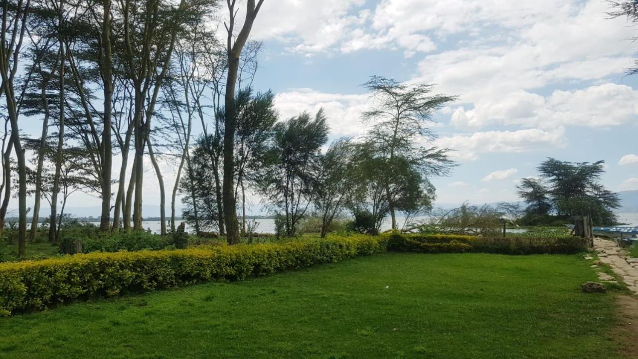Hippo Safaris Resort Naivasha Exterior photo